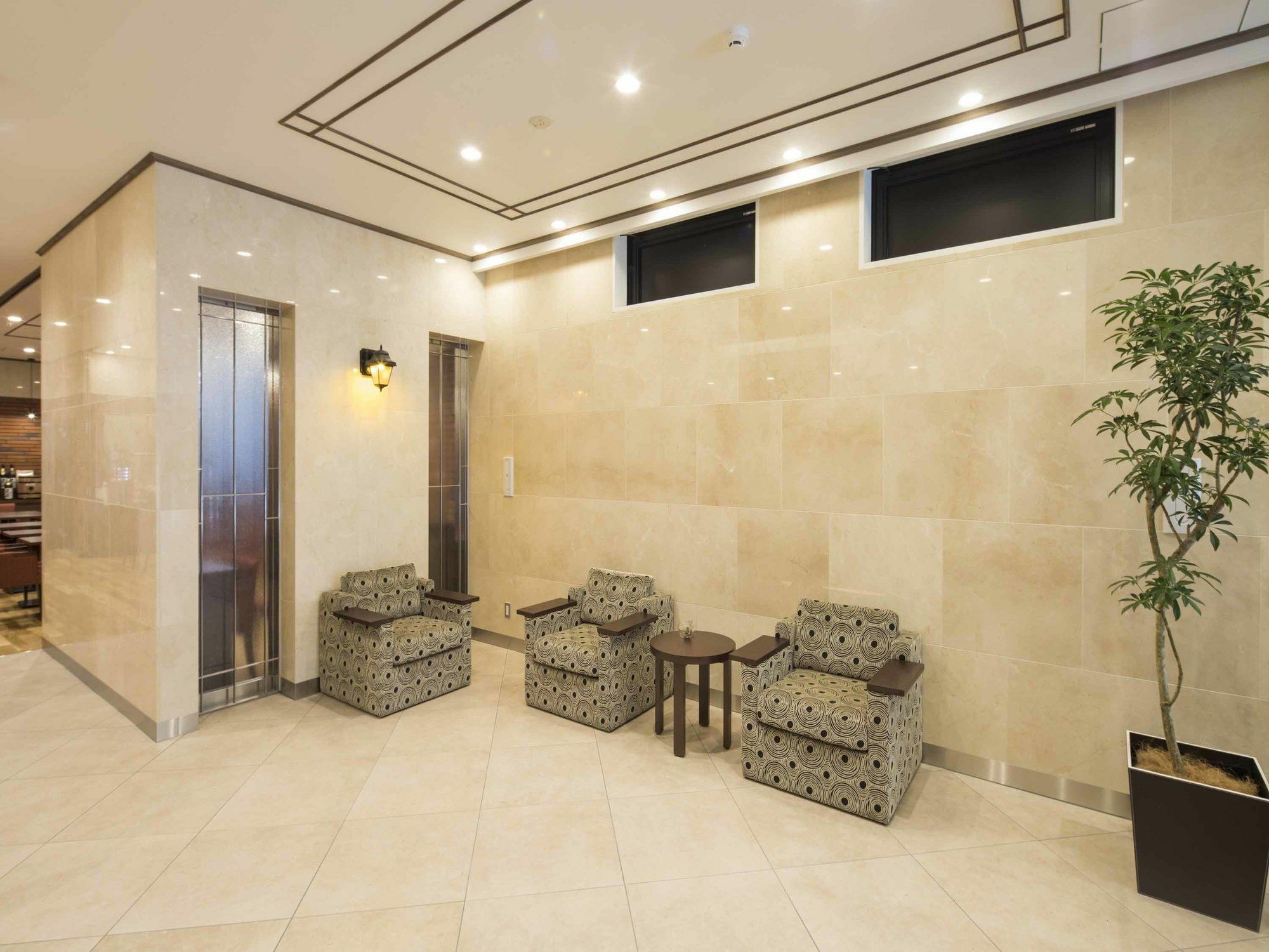 Hotel Wbf Shinsaibashi Ōsaka Exterior foto