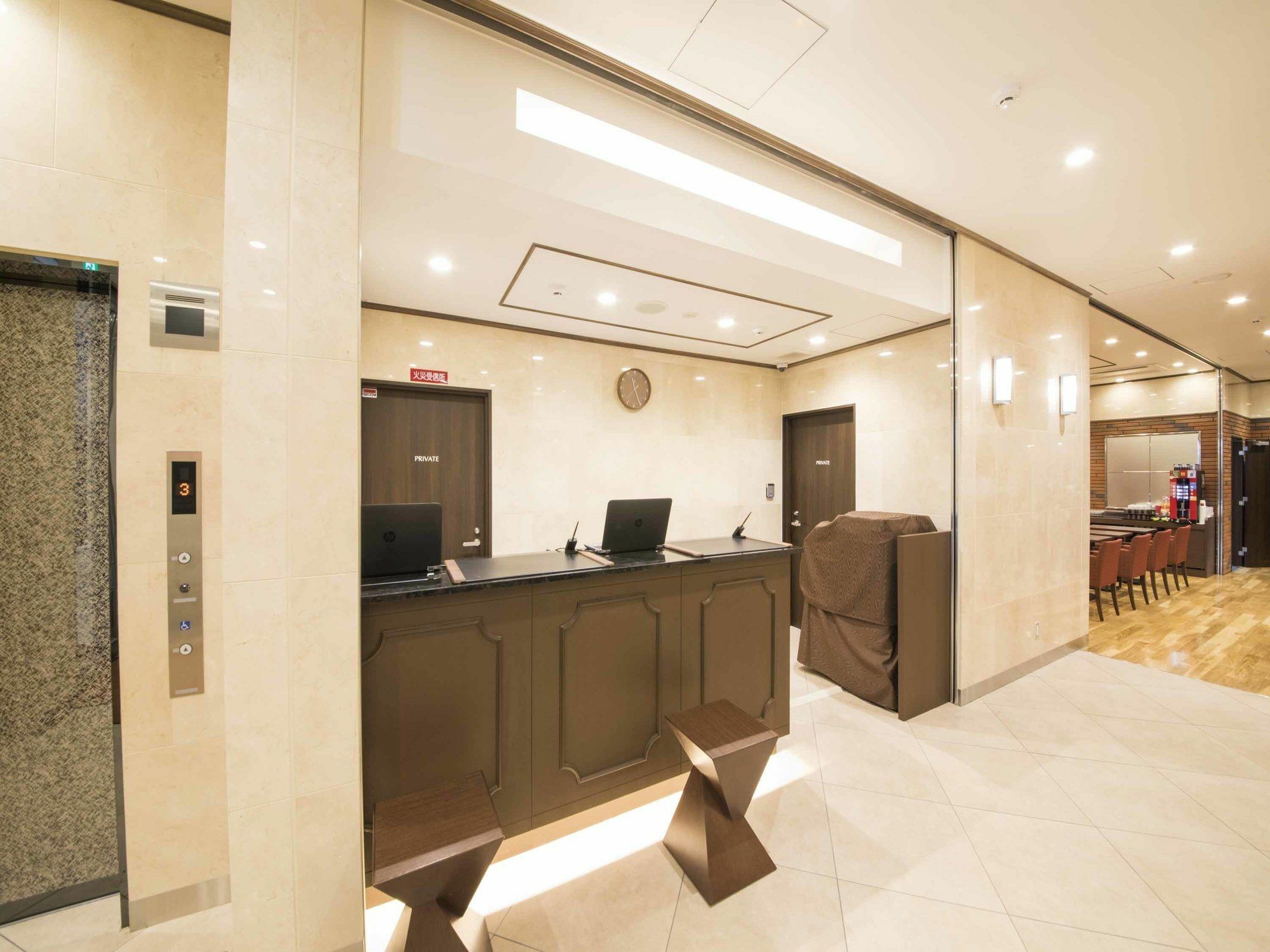 Hotel Wbf Shinsaibashi Ōsaka Exterior foto