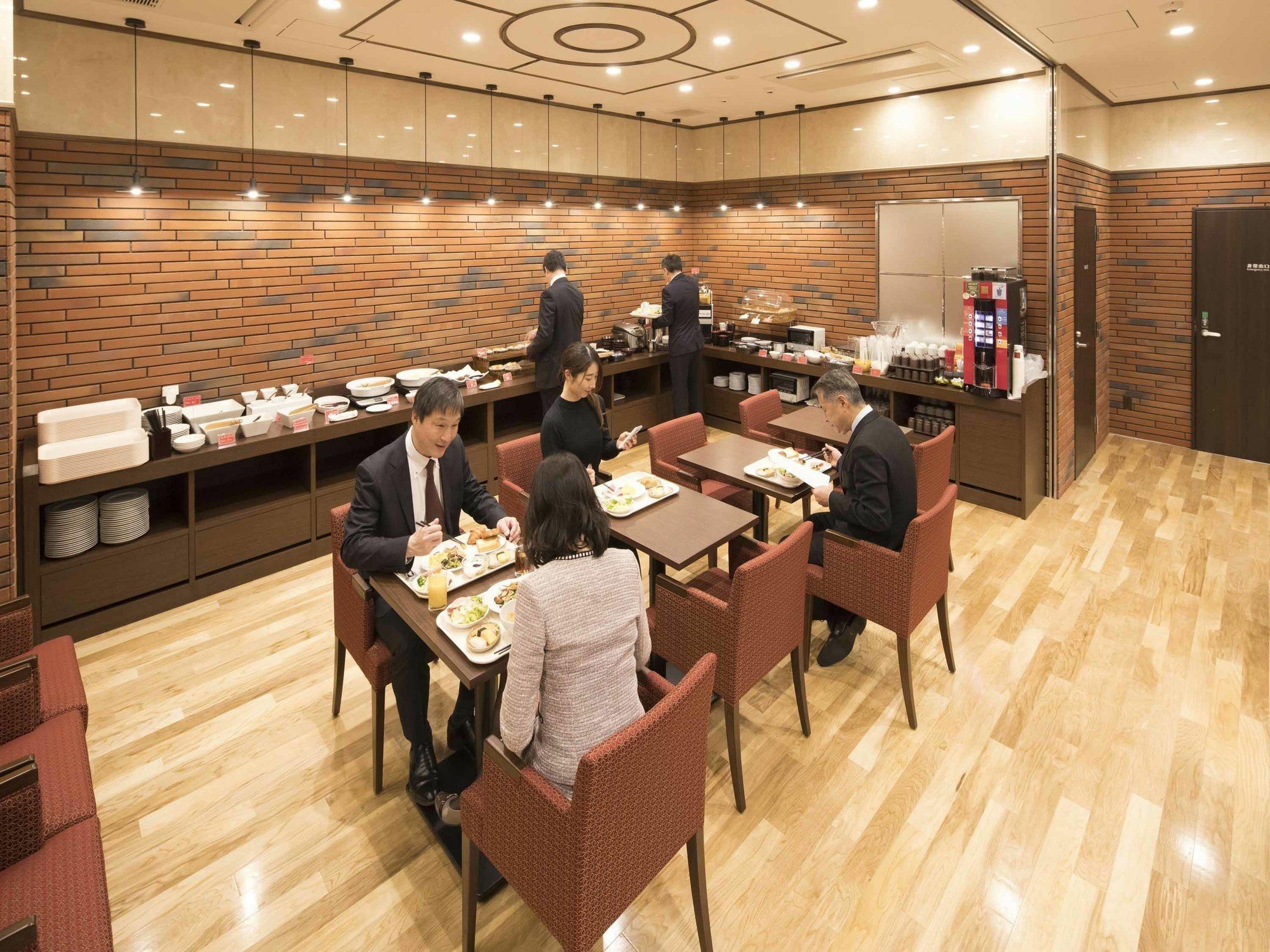 Hotel Wbf Shinsaibashi Ōsaka Exterior foto